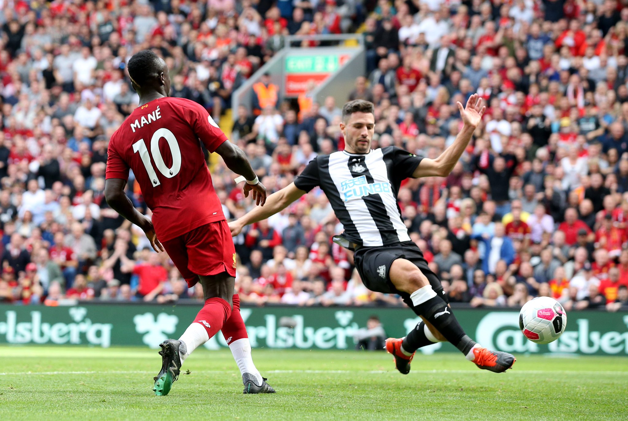 疑为整个团 疑为整个团